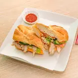 チキンサンドイッチ(2pcs) Chicken sandwich（イタリアン×肉バル Salute～サルーテ～）