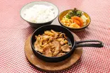 当店人気No.3 当店自慢のご飯がススムしょうが焼き(しょうが亭)