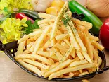 【M】フライドポテト（豚とほうれん草のポパイ丼 大阪肉物語）
