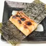 餅の磯辺巻き（くまり鶏）