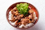 角切りチャーシューどんぶり（からみそラーメン 出前のふくろう 名駅店）
