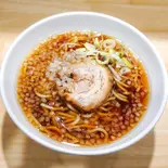 【生麺】ラーメン(刻み玉ねぎ、刻み長ねぎ、チャーシュー1枚)（竹岡式ラーメン 松乃家 弘明寺店）