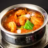 エビマサラカレー Shrimp masala curry（サハラ インド・ネパール料理）