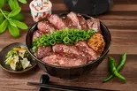 熟成ハラミ ねき塩だれどんぶり（牛たん専門店せんり 三軒茶屋）