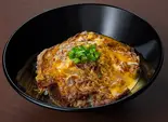 黒毛和牛たまごとじ丼（和牛すき焼きしゃぶしゃぶSakura）