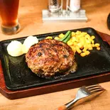 粗挽きハンバーグステーキ(ビッグ)（ハラペコステーキ 新宿本店）