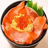 58 サーモンいくら丼(魚丼 西新テングッドシティ店)