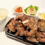 骨付きカルビ弁当 塩味(骨付きカルビ専門店チャコグリ)
