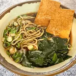 きつねそば（屋台カフェ滑車）