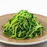 豆苗炒め 炒豆苗（The Family 麻辣大学 ららテラス HARUMI FLAG店）