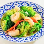 エビとブロッコリー炒め Ebi Broccoli Itame（INDIAN RESTAURANT SAINO）