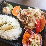 ジューシーしょうが焼き弁当（カフェ＆食堂うさぎと葉っぱ）