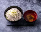 岩中豚のとろーりチーズロース丼（Soulmate Beach）