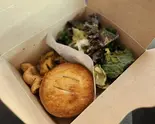 サラダBOX(ベジタブルカレー)(The Pie Hole Los Angeles 小金井公園)