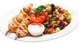 Souvlaki Plate(Chicken) スブラキプレート(チキン)（Shooters Sports Bar ＆ Grill）
