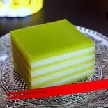 カヌムチヤン(タイ・インド料理のお店 ALMOND TREE)