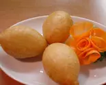 もち米揚げ餃子 1個（餃子や 東神奈川店）