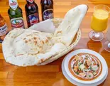 ミックス シーフード カレーセットMix seafood curry Nan set（アリサナンハウス）