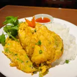 カオ•カイチオ•ムーサップ Khao Khai Jiao Moo Sap（タイ料理タイラーンナー）