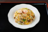エビ入り五目チャーハン（中華居酒屋本店ハヤシヤ）