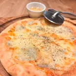 クワトロフォルマッジ（海賊レストラン BARATIE）