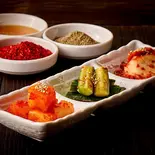 キムチの盛り合わせ（韓国料理コトブキ）