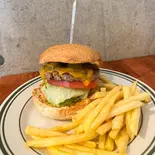 チーズハラペーニョバーガー（BURGER STAND haveagoodtime.）