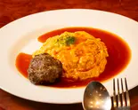 【濃厚デミグラス】とろ〜りチーズデミオムライス×旨みくじらハンバーグ(くじらの王様)