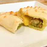 包み焼ピザ~バジルチキン~(niconicocafe)