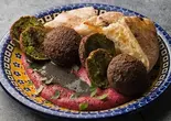 枝豆のファラフェルプレート / Edamame Falafel Plate - Vegan(Salam/サラーム)