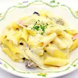 きのことベーコンの豆乳クリームペンネ（ヘルシーハット）