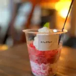 いちごけずりミルク（カフェセクレト）