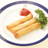 (SIGARA BOREGI )( Turkish spring roll) チーズとパセリの春巻き ( HALAL) トルコ料理（トルコ料理ボスボラスハサン市ヶ谷店）