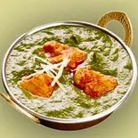 ほうれん草とマトンのカレー(Sag mutton curry)（SAKURA インド＆ネパール レストラン）