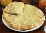 チーズナン（Indian Kitchen TARA）