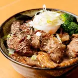 1680-炭焼き 4色(カルビ/ハラミ/鳥せせり/豚ロース) 弁当（肉の牛焼屋 西蒲田店）