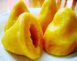 玉米窝窝头 トウモロコシの蒸しパン(3個)。(中国流ピリ辛しゃぶしゃぶ 冒牌火锅菜)