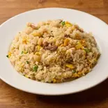 ガーリックライスGarlic rice（アジアン料理 CARDAMOM 本店）