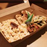 大豆ミートの唐揚げ弁当（めぐりめし 恵）