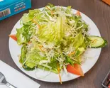 グリーンサラダ(ドレッシング付き)（インド・ネパール料理店 リスタ Indian Nepali restaurant RISHTA）