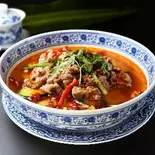 牛肉の激辛煮込み(中華料理錦楽軒)