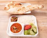マトンカレー弁当 - Mutton Curry Box（アジアンレストラン＆バー ハルカ 上野の森さくらテラス店）