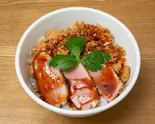 鴨と鶏そぼろ飯(中華そば瀧壺)