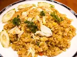 カニのほぐし身入りチャーハン カレー風味（タイレストランリナ）