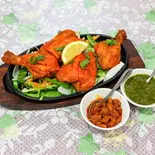 タンドリーチキン(4個) Tandoori Chicken (4 Pieces)（ASIAN RESTAURANT KAJI）