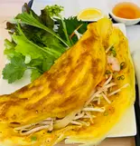 ベトナム風お好み焼き バインセオ Bánh xèo tôm thịt（ベトナム料理 MITSUKOレストラン）