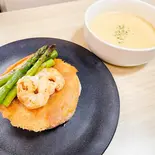 えびとアスパラの焼きリゾットとスープセット(スープとグリルドチーズサンドのフェリチタ)