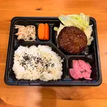 黒胡椒ハンバーグ弁当（animal cafe cosy）