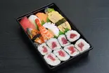 にぎり・鉄火盛り合わせ(8貫・鉄火1本)(すし処 だいみょう)