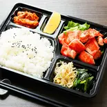 激辛!ブルダックチキン弁当(焼肉酒家 李苑)